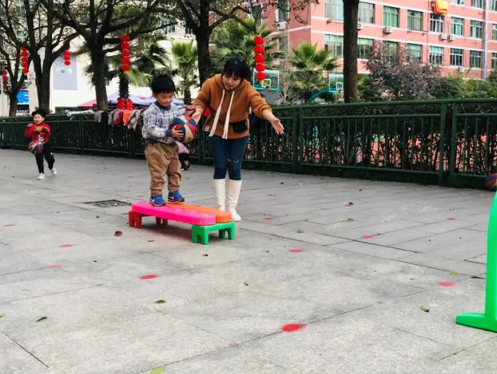 如何通过数据分析优化篮板训练效果?_0